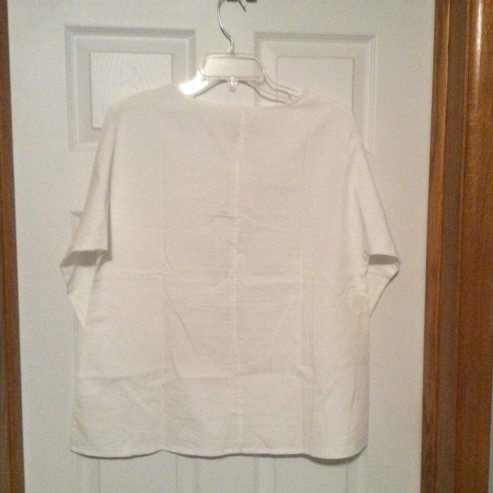 Top - Picture 4 of 5